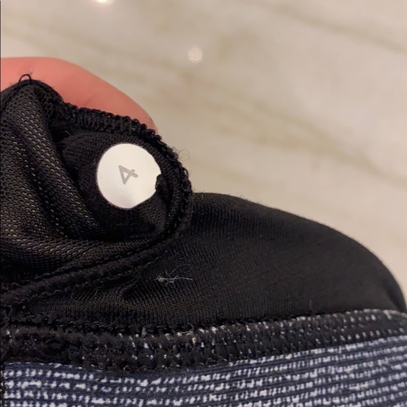 lululemon sport bra - Picture 3 of 3